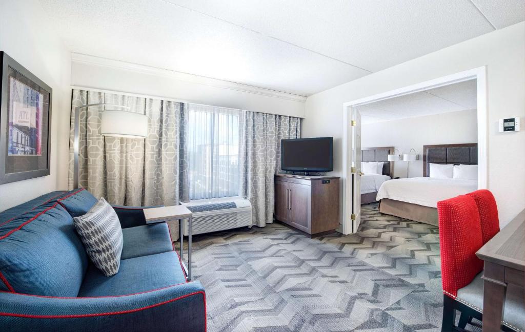 Hampton Inn & Suites Atlanta-Galleria - 