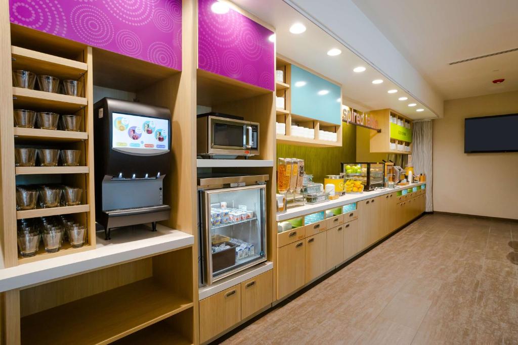 Kuchyň nebo kuchyňský kout v ubytování Home2 Suites by Hilton Pflugerville, TX