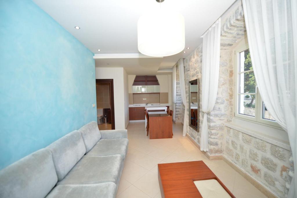 Kuhinja ili čajna kuhinja u objektu Vila Nikčević Apartments