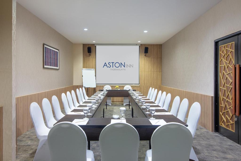 Konferenční prostory v ubytování Aston Inn Tasikmalaya
