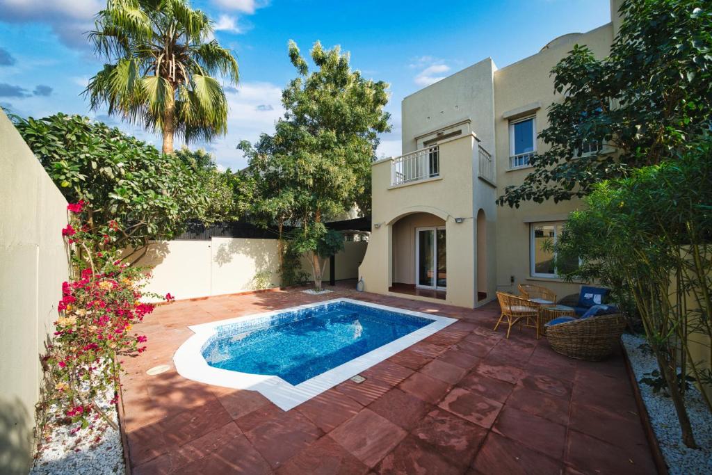 Fotografie z fotogalerie ubytování ALH Vacay - Springs 8 - 2 Bedrooms with Maid room v Dubaji