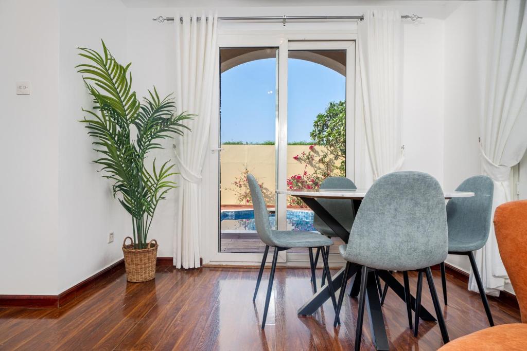 Fotografie z fotogalerie ubytování ALH Vacay - Springs 8 - 2 Bedrooms with Maid room v Dubaji