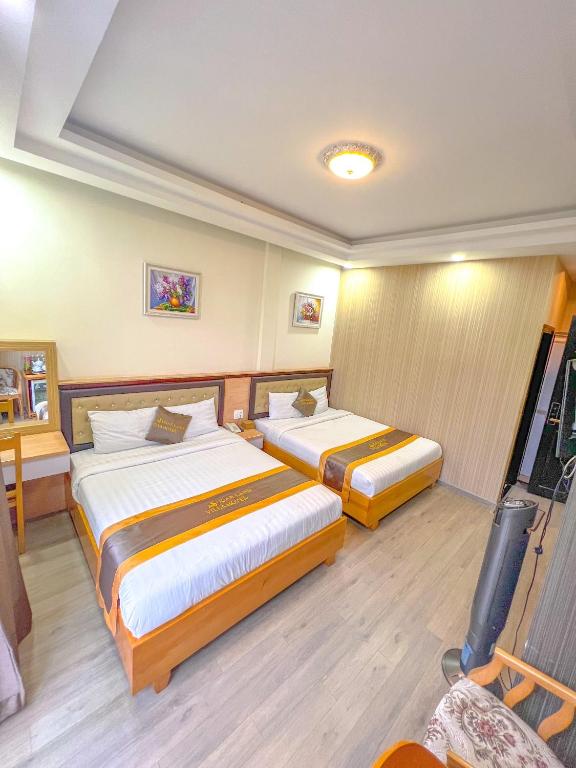 Sam Villa Hotel Dalat - Pièce Quadruple Avec Balcon