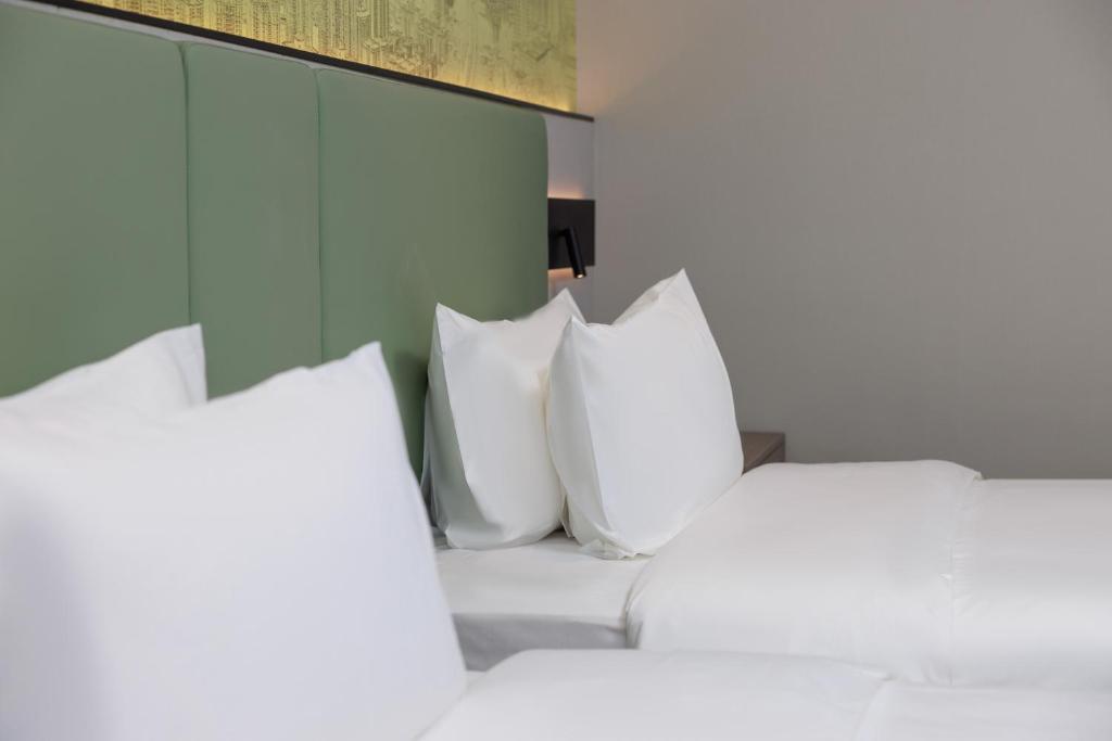 Feili International Hotel - Comfort Twin Room
