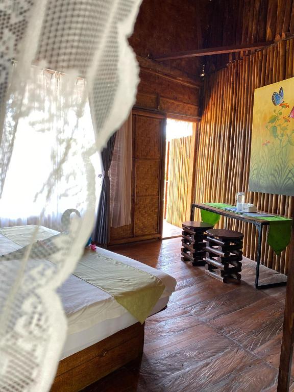 Gading Tree House - Double Room With Balcony