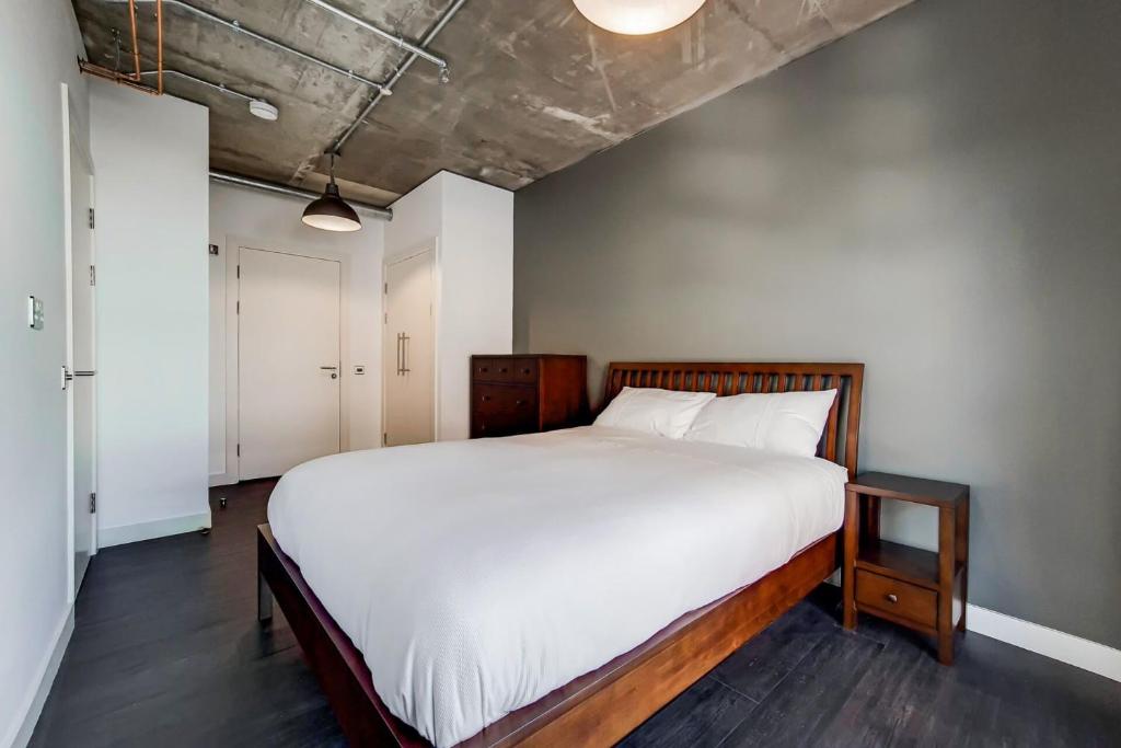 Modern and Chic Apartments at Ferrum near Wembley Park - 