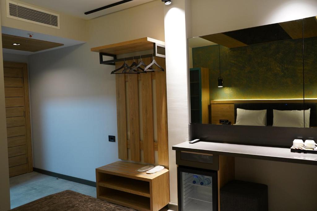 Peramis Hotel & Spa - 8