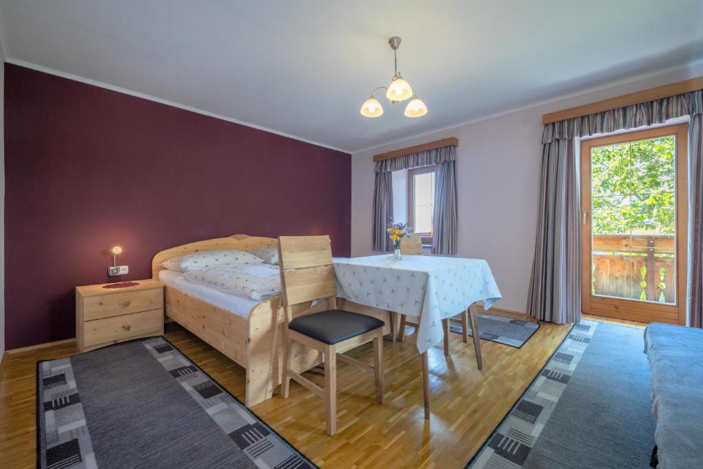Postel nebo postele na pokoji v ubytování Turnerhof