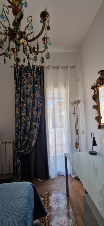 A bed or beds in a room at La Baronessa