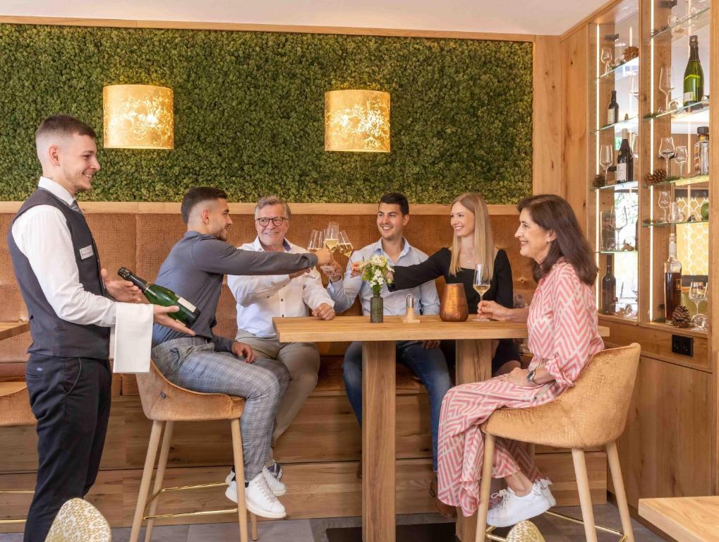 Nápoje v ubytování Wellnesshotel Sonnenhof & Sonnhalde