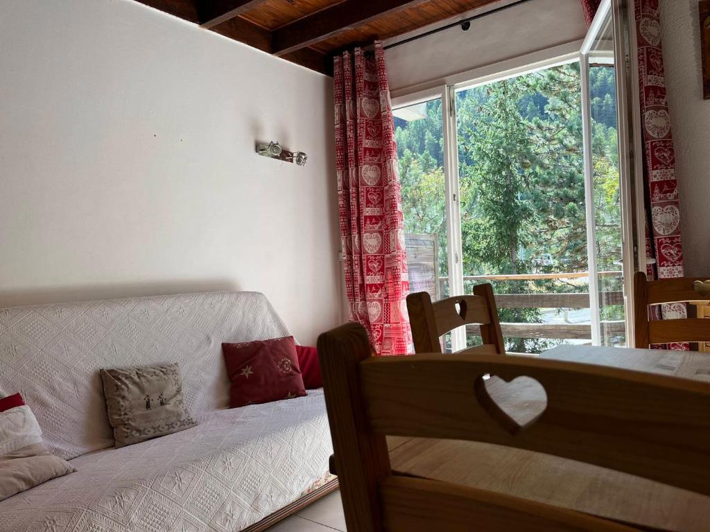 Chalet confort à Pra Loup, 4 pers, proche piste, balcon, animaux admis - FR-1-165A-61 - Apartment (4 Adults)