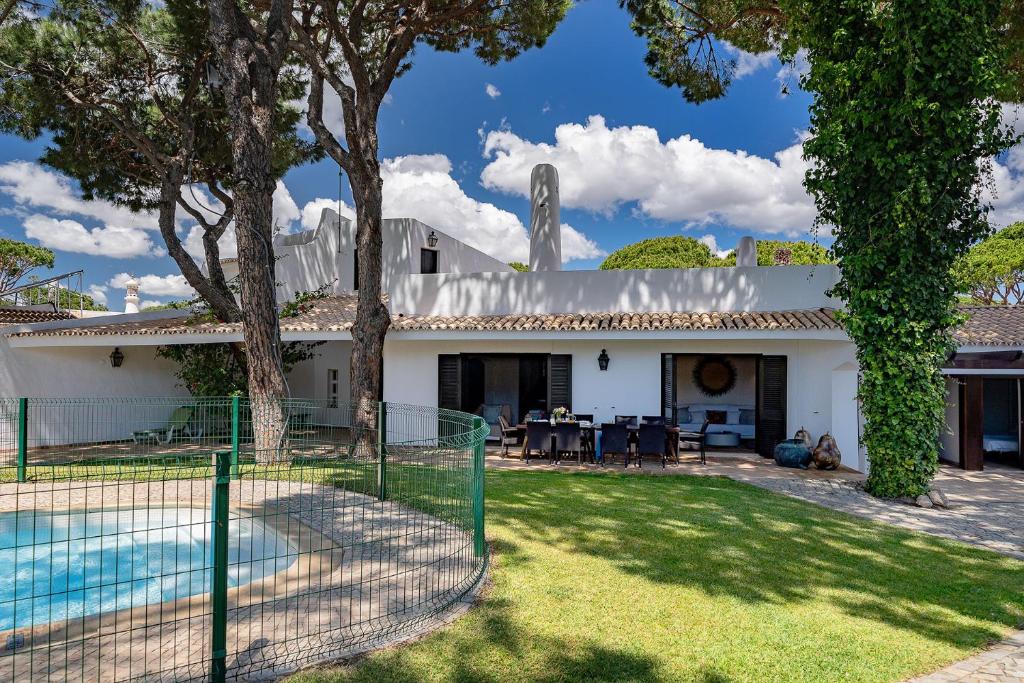 Bazén v ubytování Villa Alicia - Vilamoura nebo v jeho okolí