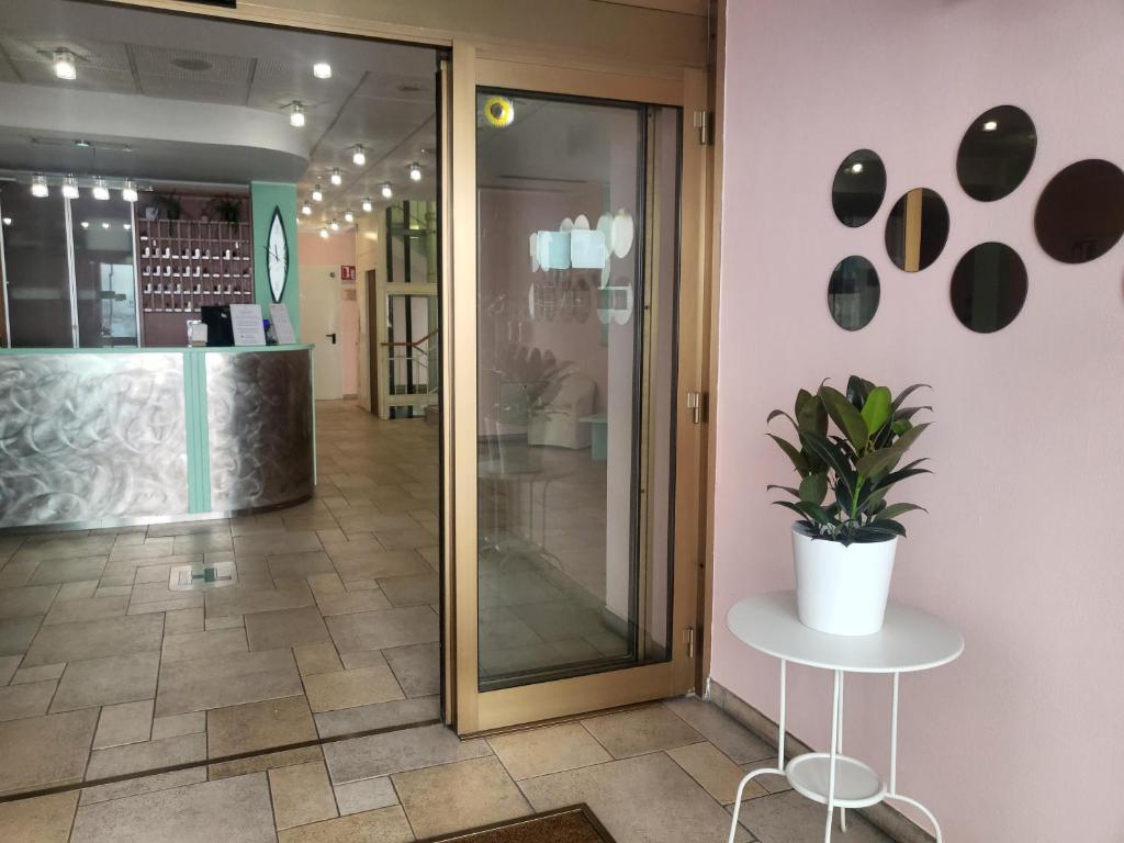 Fotografie z fotogalerie ubytování Hotel Lux v destinaci Alessandria