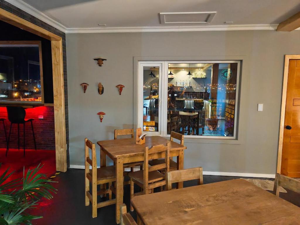 Um restaurante ou outro lugar para comer em SHEUEN PATAGONIA