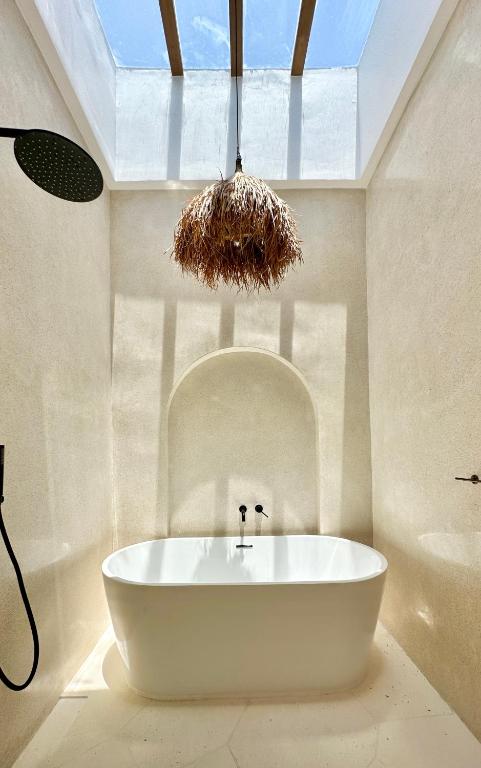 Melrose x The Young Villas - 13