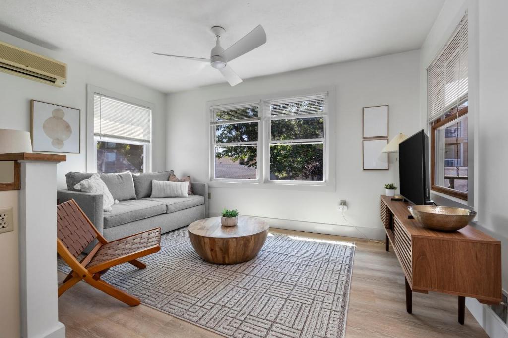 The Nest Condo 12, Traverse City (updated prices 2024)