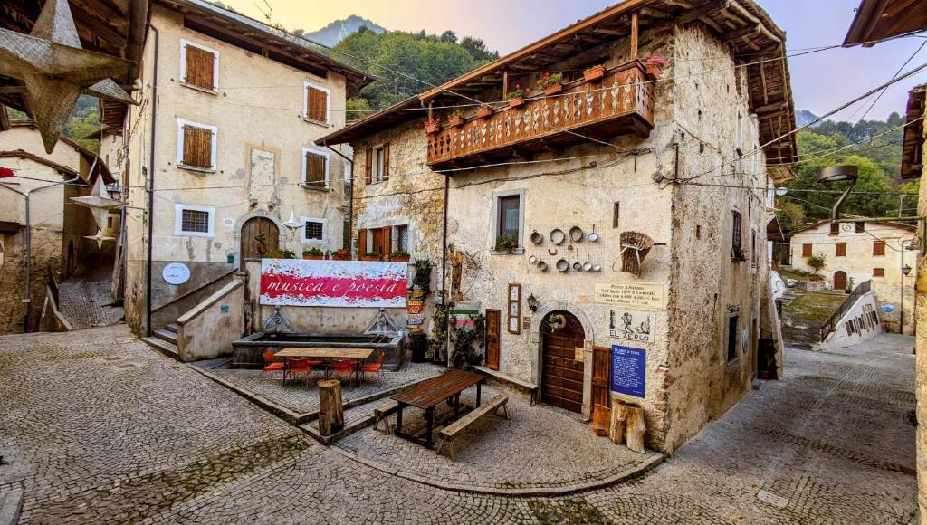 Nespecifikovaný výhled na hory nebo výhled na hory při pohledu z bed and breakfast