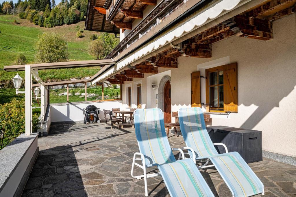 Balkon lub taras w obiekcie Häuslerhof App Pinus