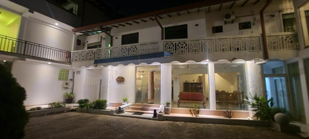 Budova, kde se hotel nachází