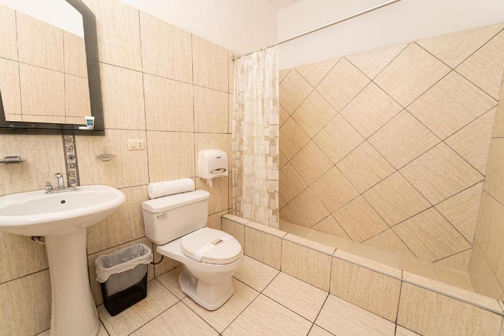 Koupelna v ubytování Hostal La Posada Del Sol