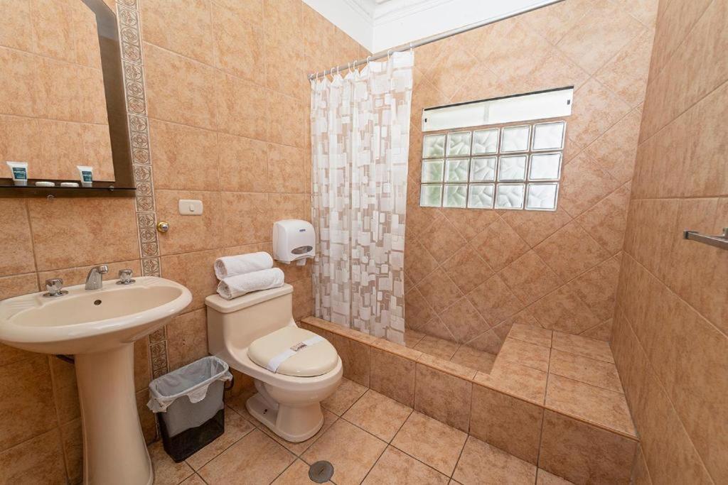 Koupelna v ubytování Hostal La Posada Del Sol