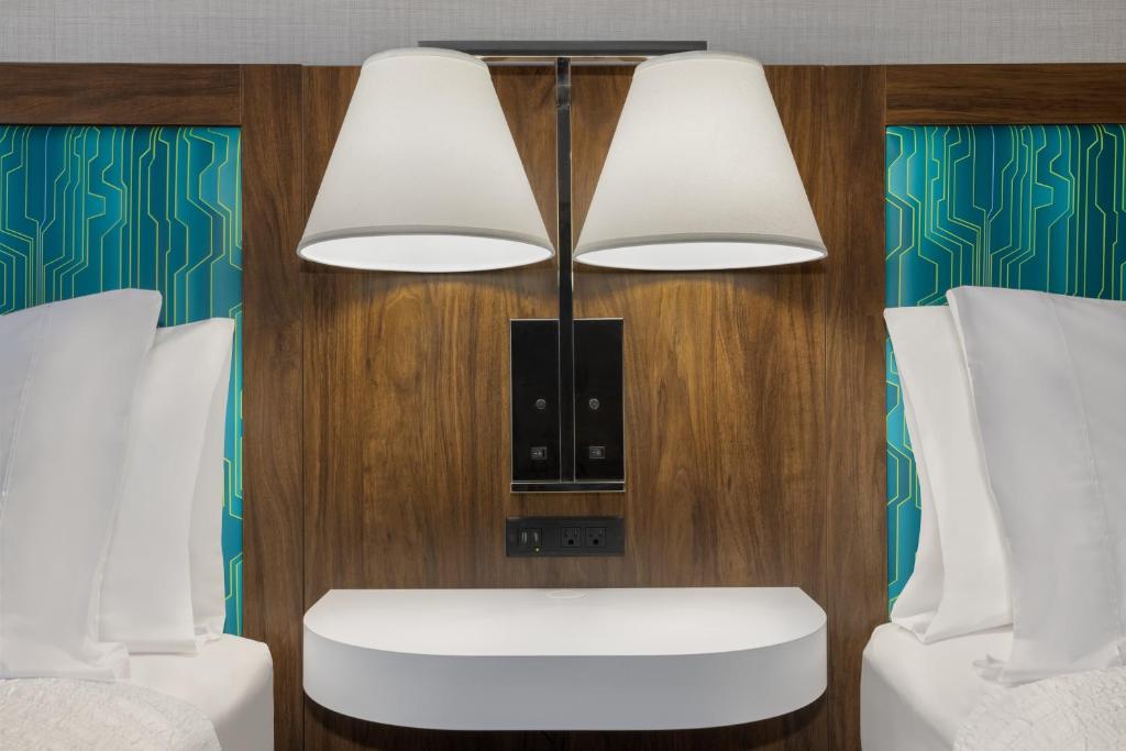 Hampton Inn & Suites by Hilton Toronto Downtown - Resim 43