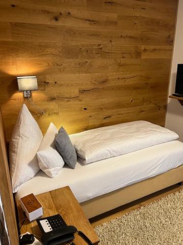 Zum Fischer am See ***S - Comfort Single Room