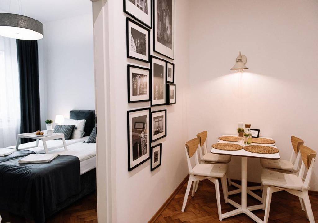 Posteľ alebo postele v izbe v ubytovaní Memory Apartments