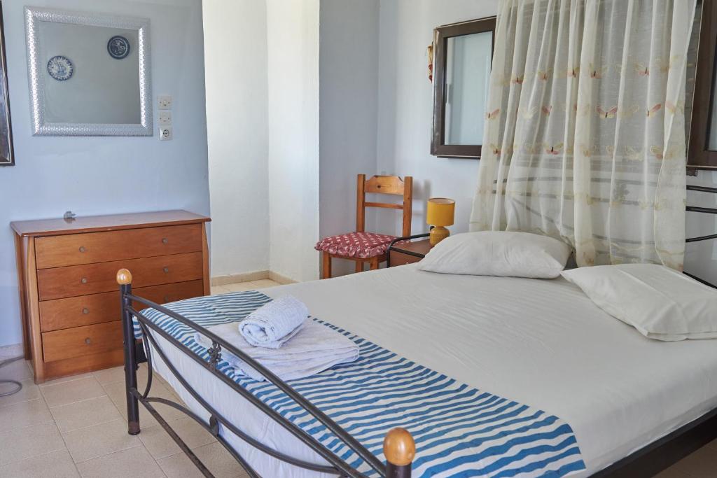 Postel nebo postele na pokoji v ubytování Villa Rania / Zante Drosia