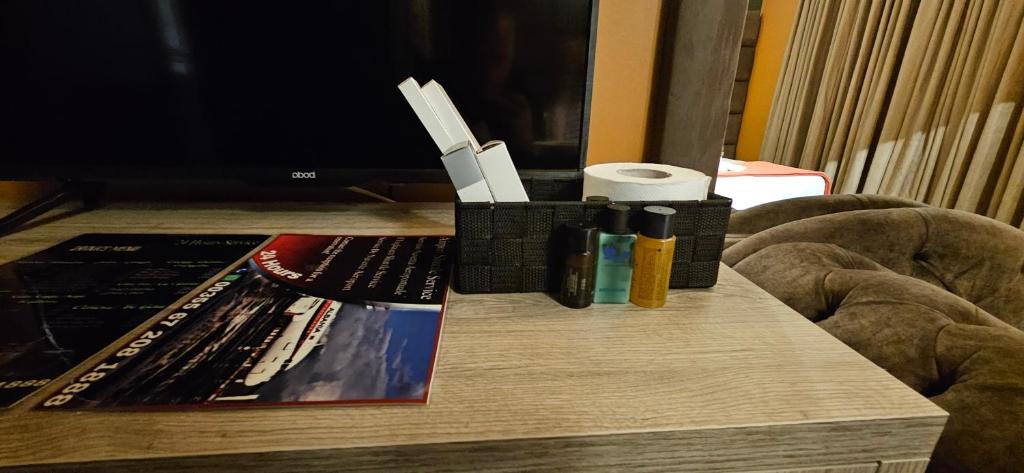 Hotel Artist - Image 10