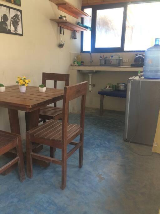 Linda casita cerca al mar.