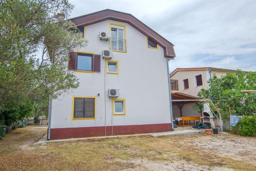 Apartments Ivan