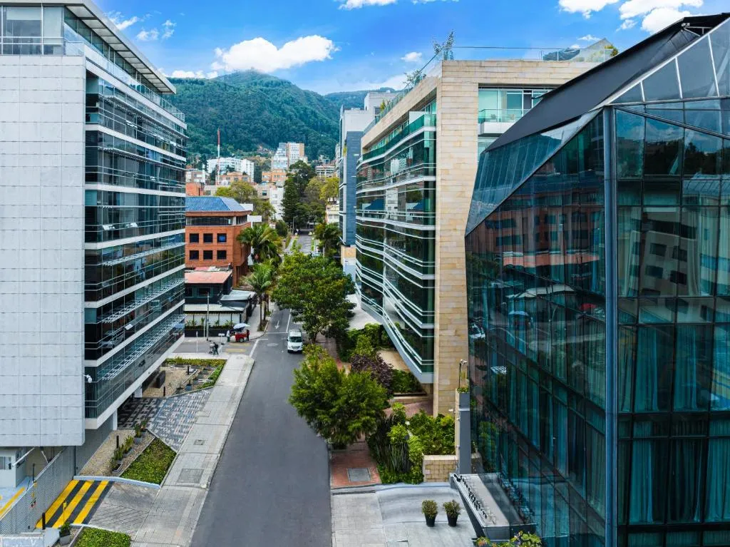GHL Collection 93 in Bogotá