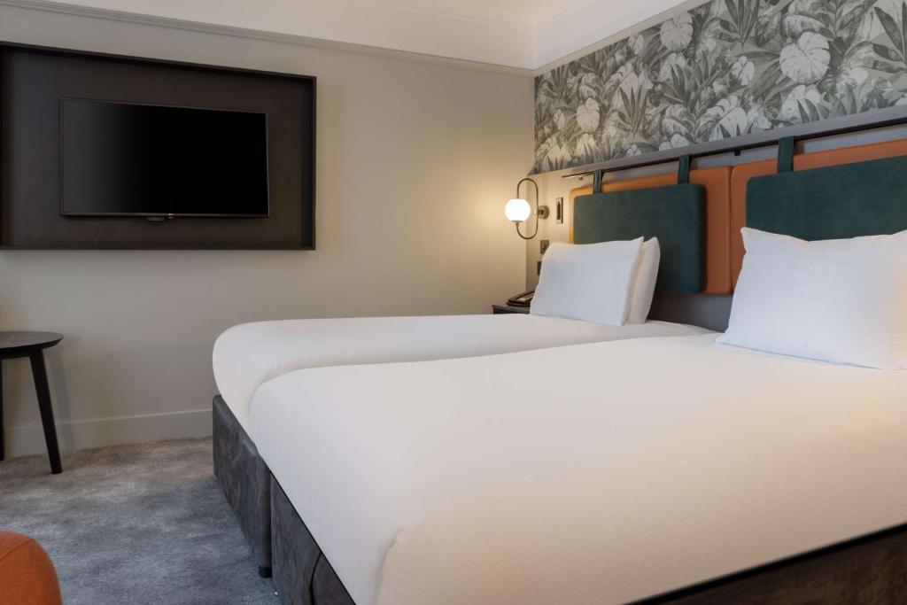 DoubleTree By Hilton Brighton Metropole - 双室
