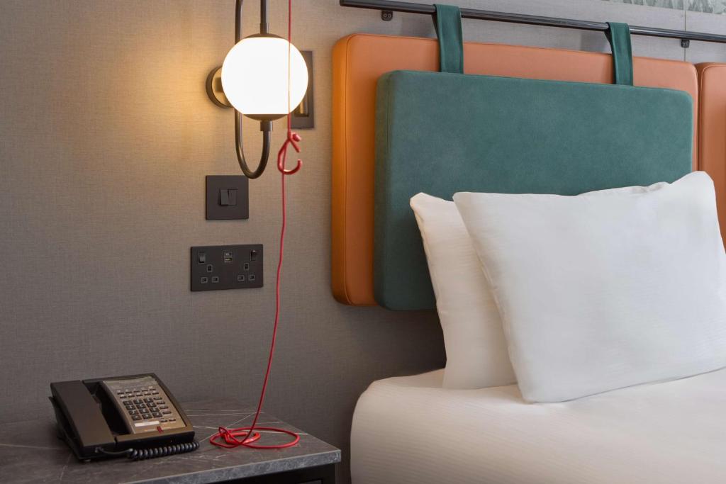 DoubleTree By Hilton Brighton Metropole - 双室 - 出行访问