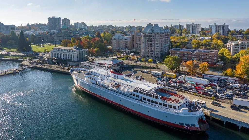 Days Inn by Wyndham Victoria On The Harbour - Resim 37