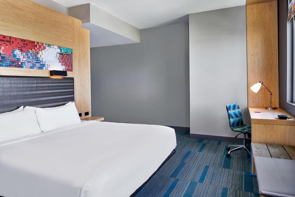 Aloft by Marriott Miami Aventura photo