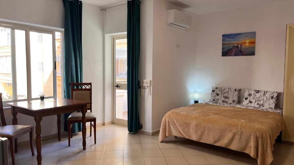 Dmitrii Apartment - Image 2
