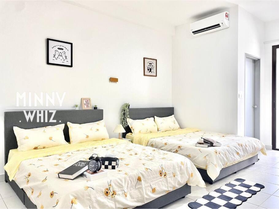 Postel nebo postele na pokoji v ubytování Family Suites Netizen Balcony near MRT #23