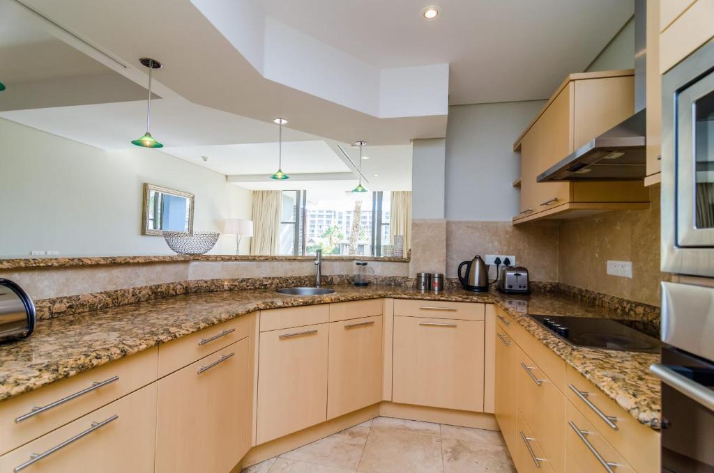 Mountain Marina Luxury Apartments - Tres Dormitorios Premier 2