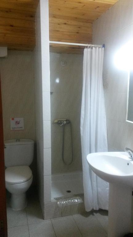 Alberg Anna Maria Janer - Camera Quadrupla Con Bagno