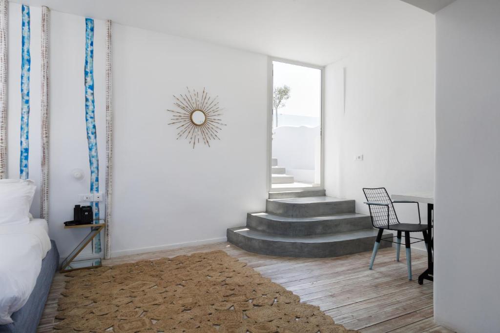 The Museum Project Oia - 15