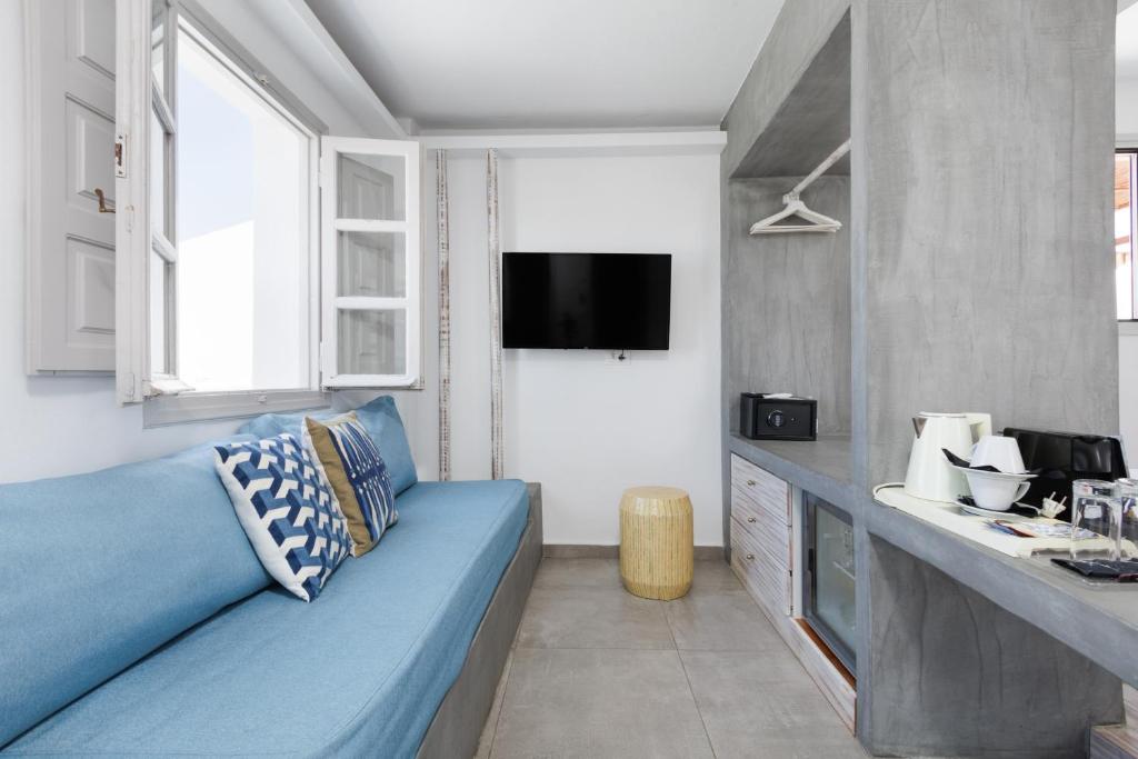 The Museum Project Oia - 17