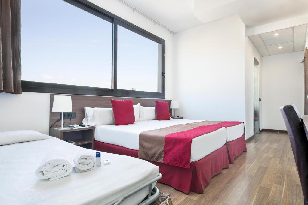 Hotel Best 4 Barcelona - Resim 38