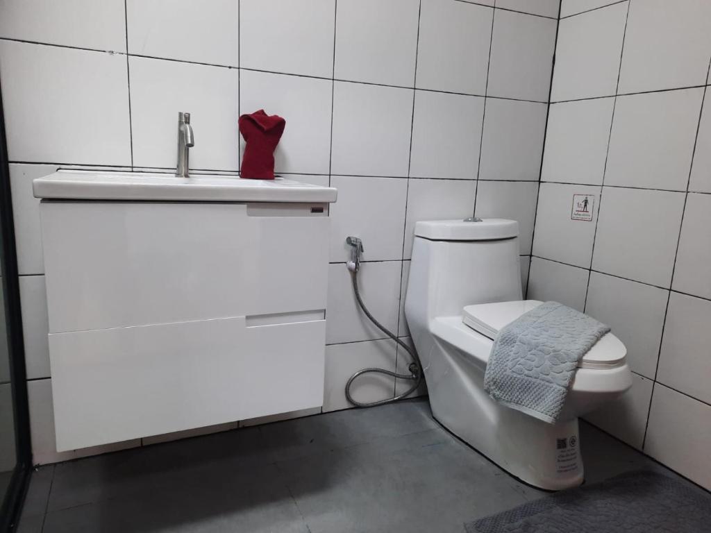 Happy Beach Jomtien Guesthouse - Resim 45