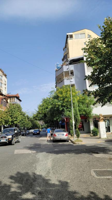 Tirana Ballet Apartment - Imazhi 6