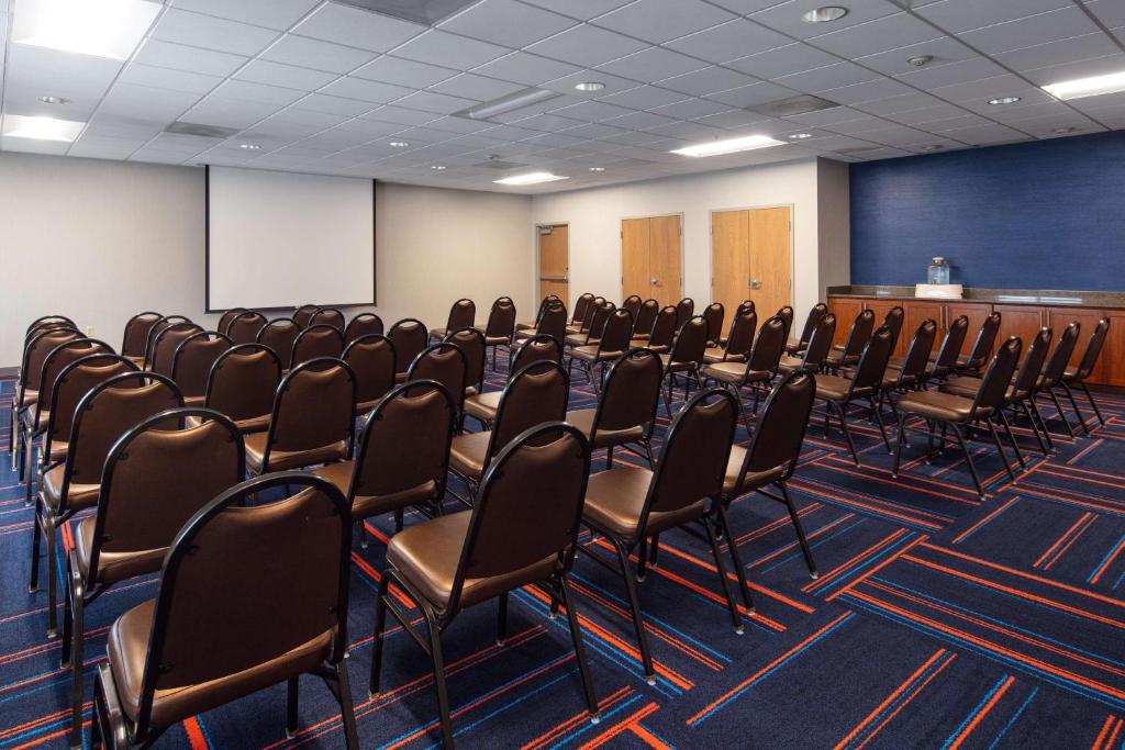 Konferenční prostory v ubytování Hampton Inn Medford