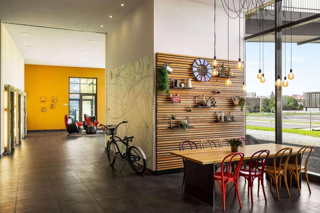 Vienna House Easy by Wyndham Pilsen - Resim 31