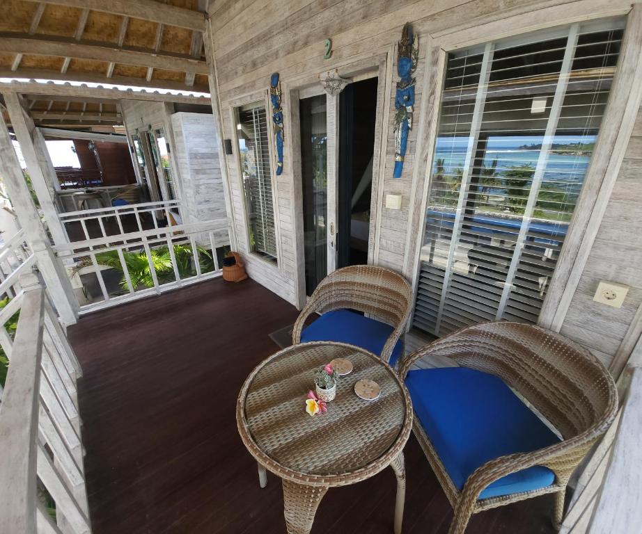 Balkón nebo terasa v ubytování Nusa View - Oceanfront Rentals