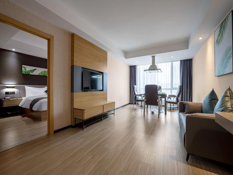 Thank Inn Plus Zhuji High-Speed Railway Statio Wangyun Road - Primera Suite